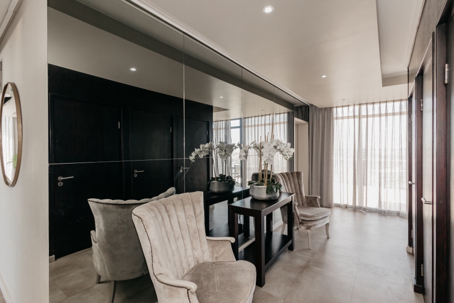 3 Bedroom Property for Sale in Waves Edge Western Cape